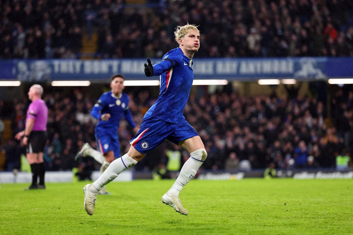 本赛季至今加纳乔替补出场后打进5球，为英超球员当中最多